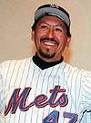 Jesse Orosco Signed New York Mets Jersey (PSA COA) 1986 World Series C –